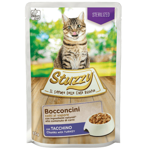 Hrana umeda pentru pisici Stuzzy Sterilized Bucati de curcan in sos 85g